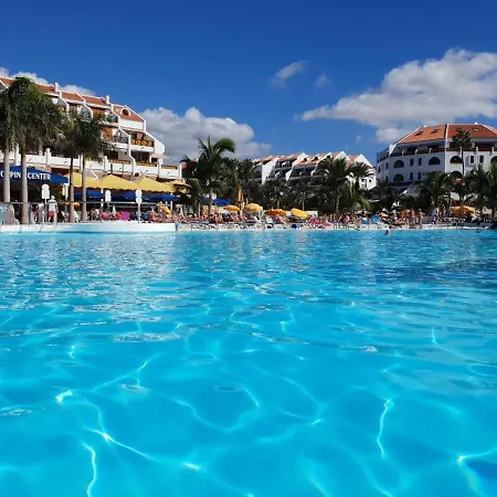 Wunderschoenes In Playa De La Americas Mit Grossem Gemeinsamem Pool Appartement Playa de las Américas