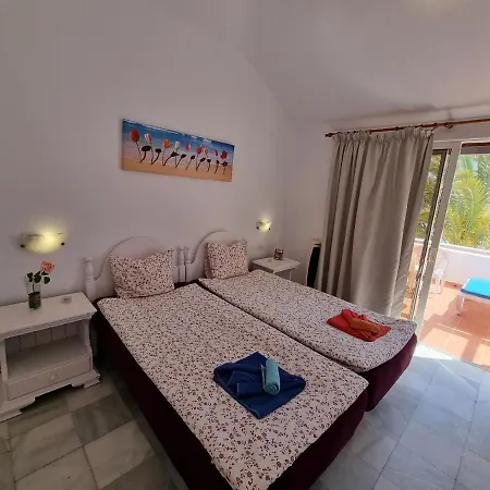 Appartement Wunderschoenes In Playa De La Americas Mit Grossem Gemeinsamem Pool Playa de las Américas